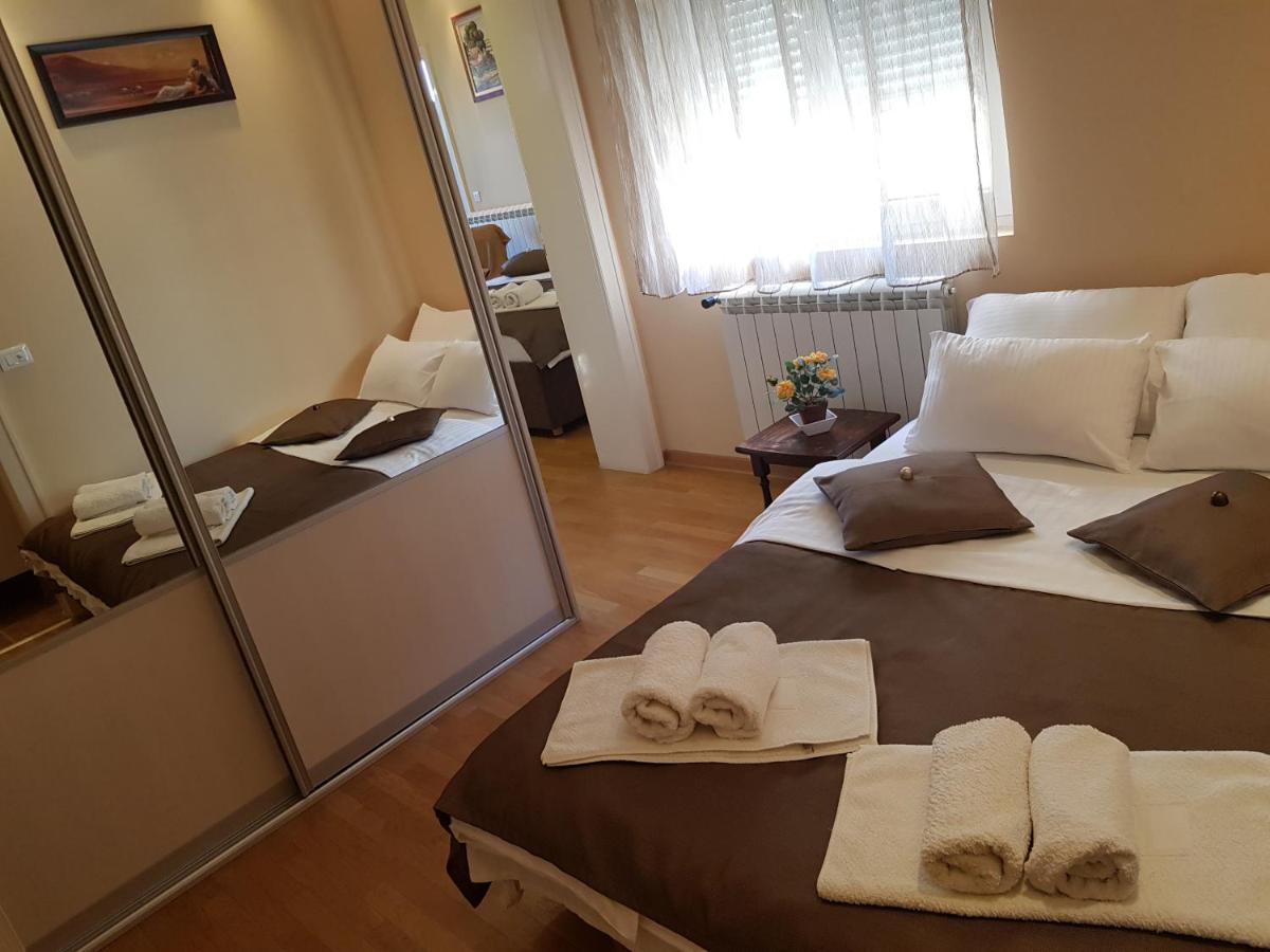 Apartamento Jolie Belgrado Exterior foto