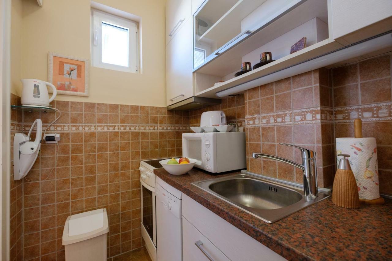 Apartamento Jolie Belgrado Exterior foto